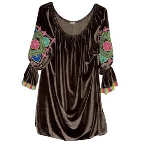 Velzera M Chocolate Brown Velour Embroidered Knee Length Dress Scoop Neck